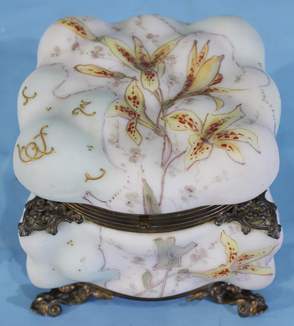 003b - Excellent Wavecrest jewelry box with hand painted flowers and bronze accents, 7 in. T, 7 in. W.