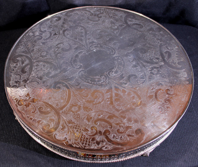 416c- Silver-plate cake stand with glass handled basket