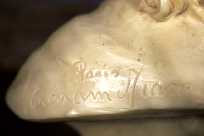 206d - Plaster bust of milk maid, 10  in. T.