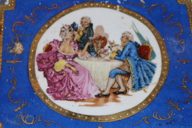 307c - Contemorary Porcelain foot bowl, hand painted