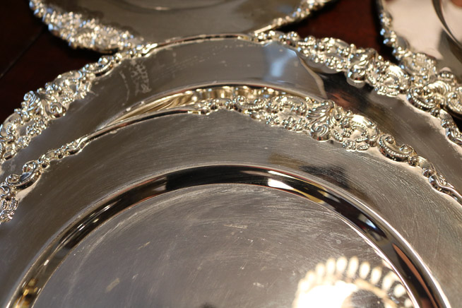 205b - 8 piece decorated silver-plate underplates