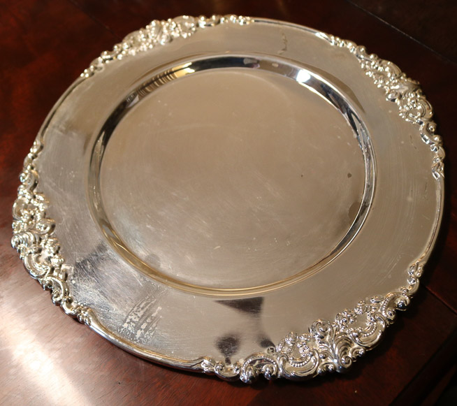 205c - 8 piece decorated silver-plate underplates