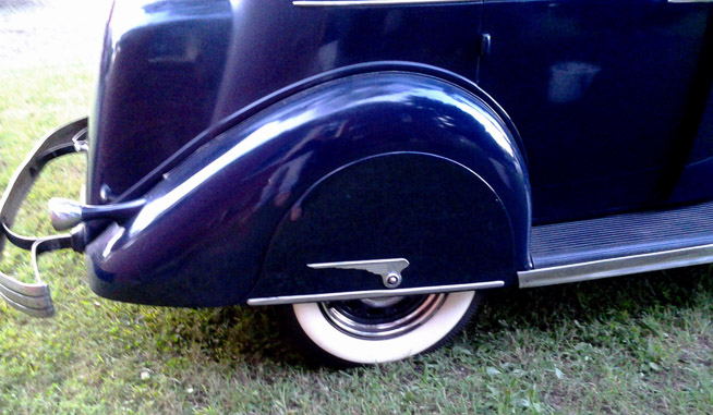 018b - 1935 Blue Chrysler airstream 4 door sedan, all original.