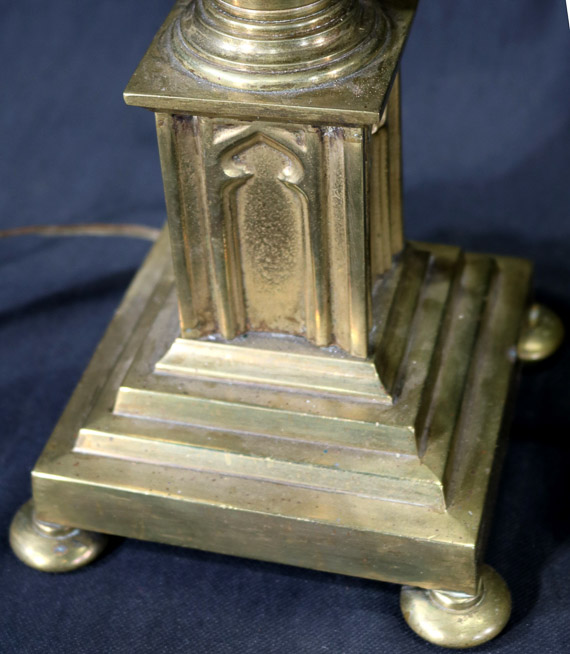 036c - Pair of early 19th Century bronze argand lamps